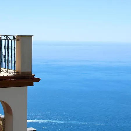 Πανσιόν Del Moro Agerola