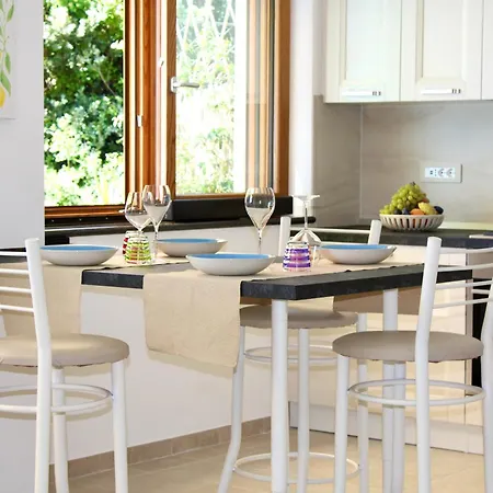 Del Moro Πανσιόν