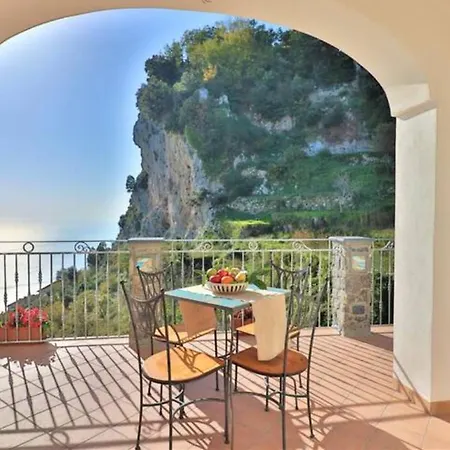 Del Moro Agerola